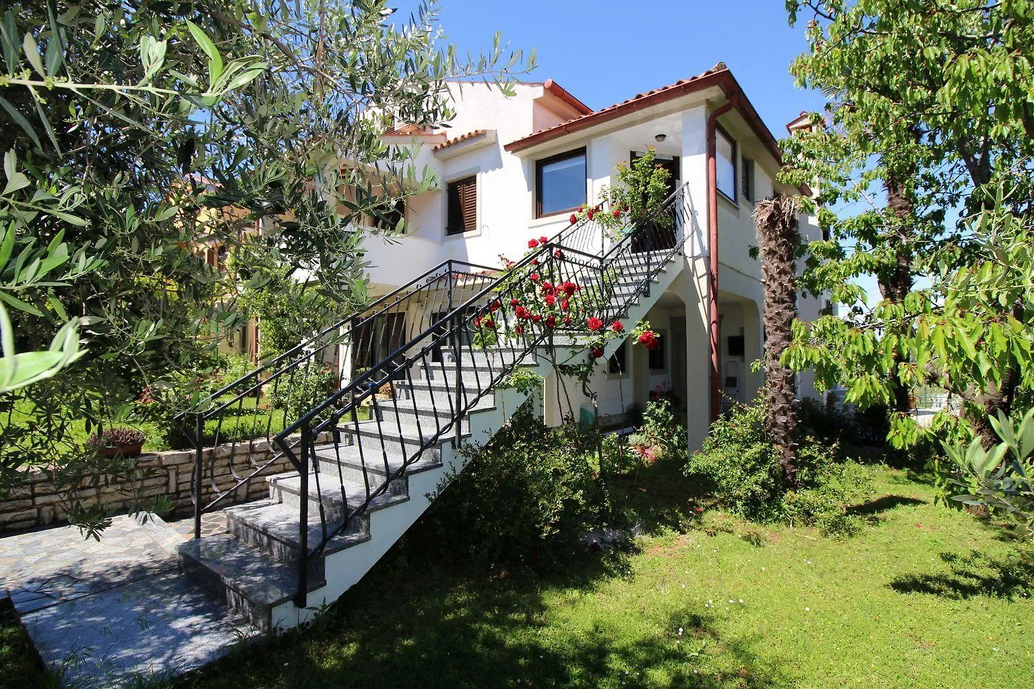 Charmantes Apartment Mit Privatem Balkon, Privatparkplatz, Wifi Und Nur 700 Meter Zum Strand Poreč Chorvatsko